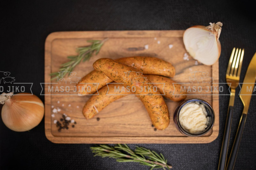 detail Grilovací klobása s medvědím česnekem